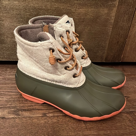 Sperry Duck Boots Size 8 - Picture 3 of 9